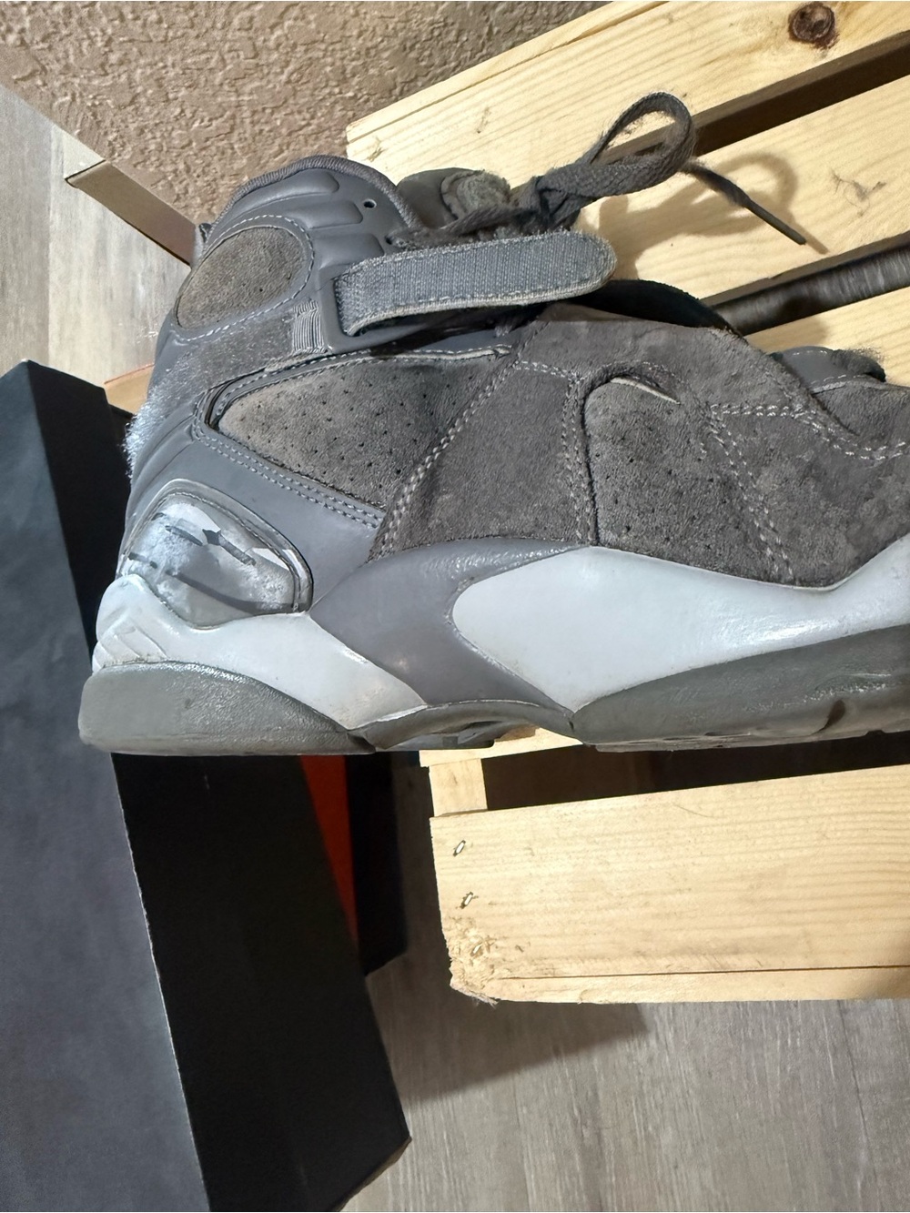 Jordan 8 Retro “Cool Gray “ - Picture 5 of 6